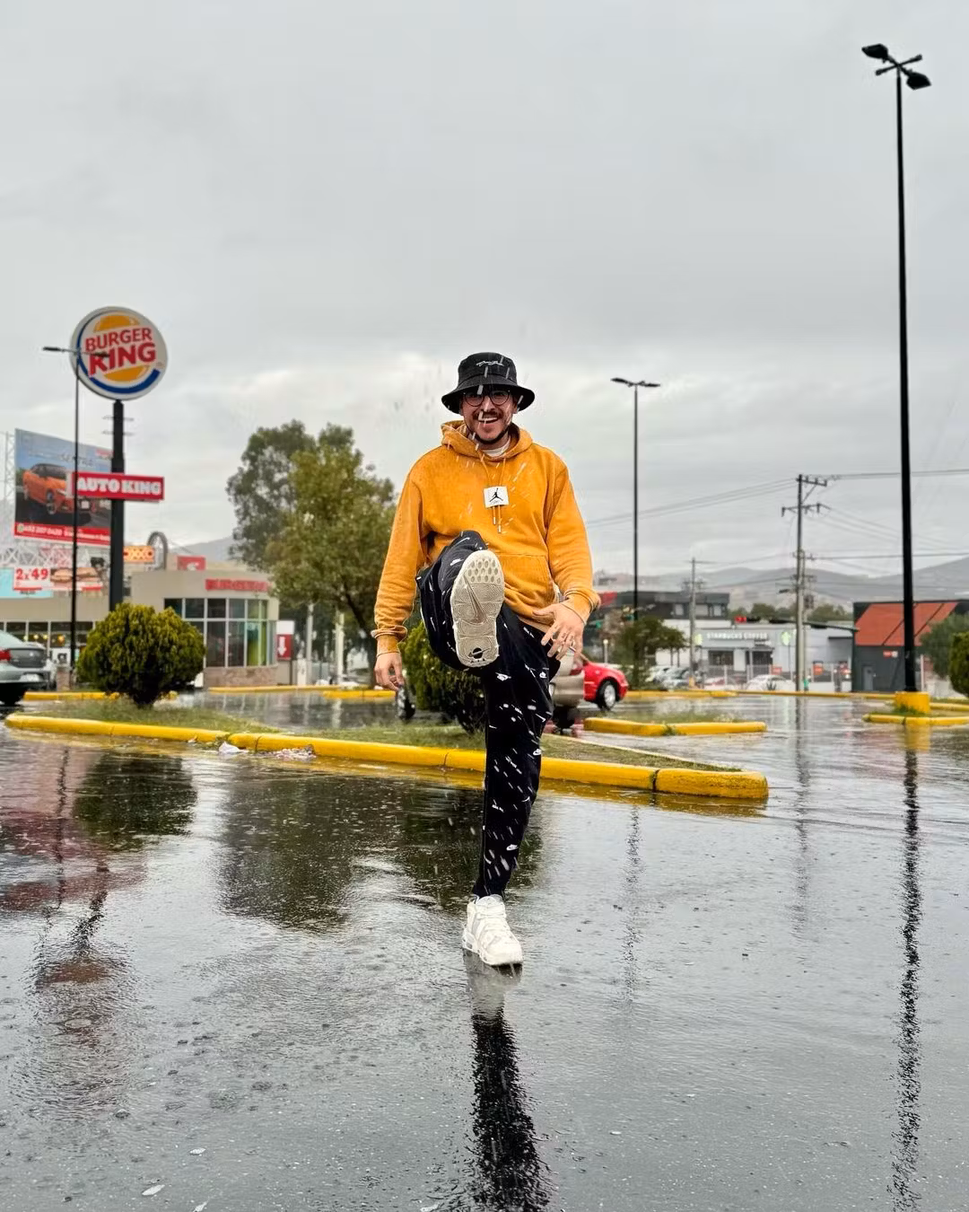 Nike Air More Uptempo 'Sail Black Light Thistle Pink Foam' DR9612-100 Nike Air More Uptempo 'Sail Black Light Thistle Pink Foam' DR9612-100